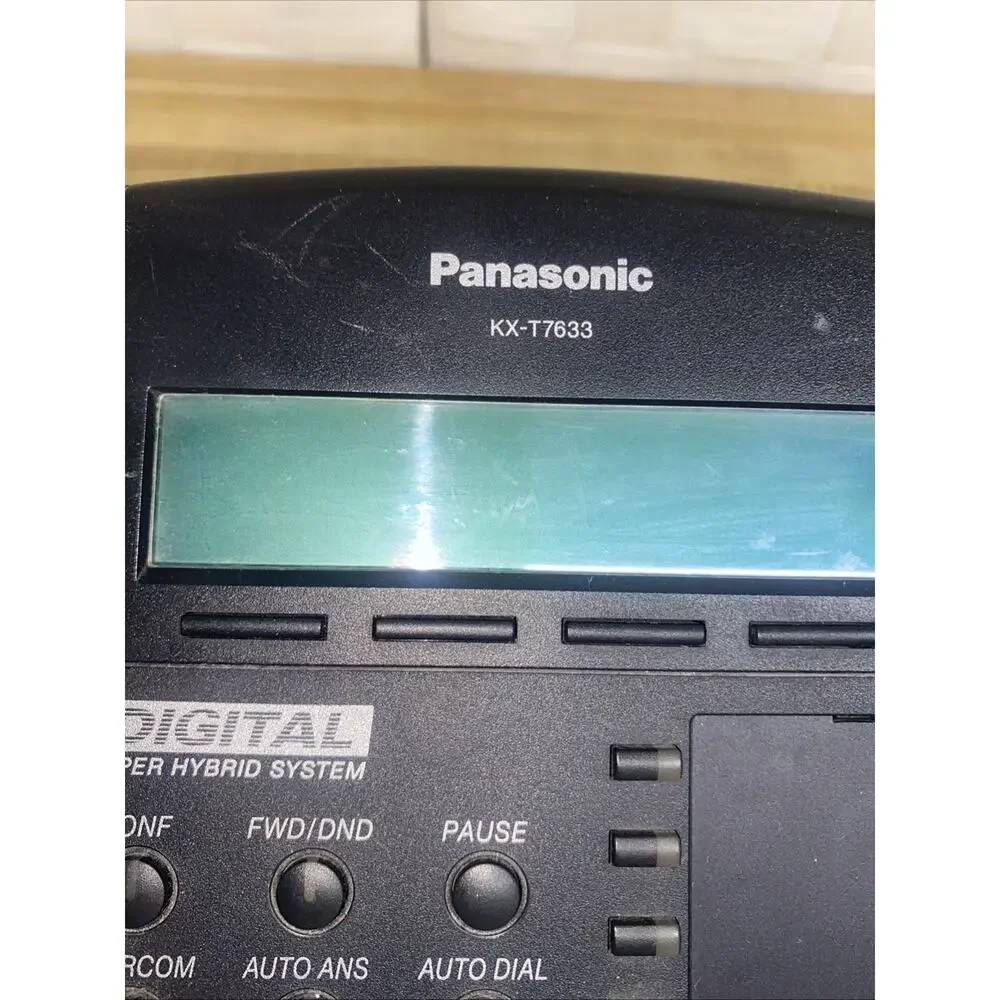 Panasonic KX-T7633-B Digital Phone 24 Line Hybrid System Use w/ KX-TDA Systems